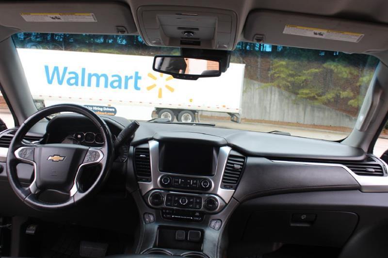 Chevrolet Suburban  2019