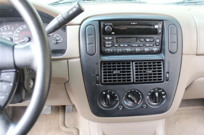 Ford Explorer  2002
