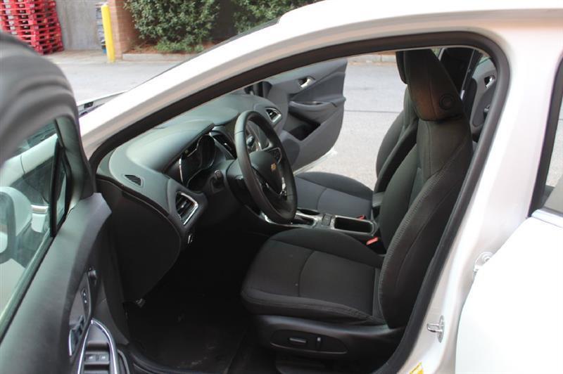 Chevrolet Cruze  2018