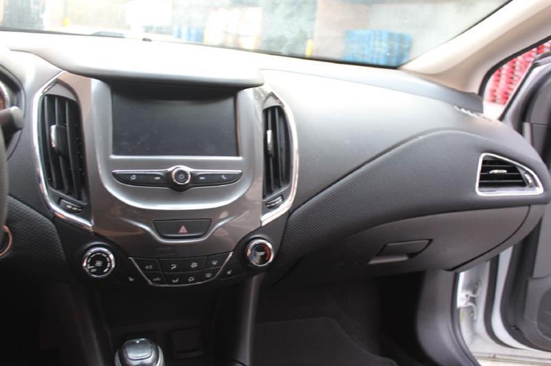 Chevrolet Cruze  2018