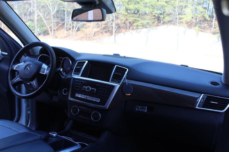 Mercedes-Benz M-Class  2013