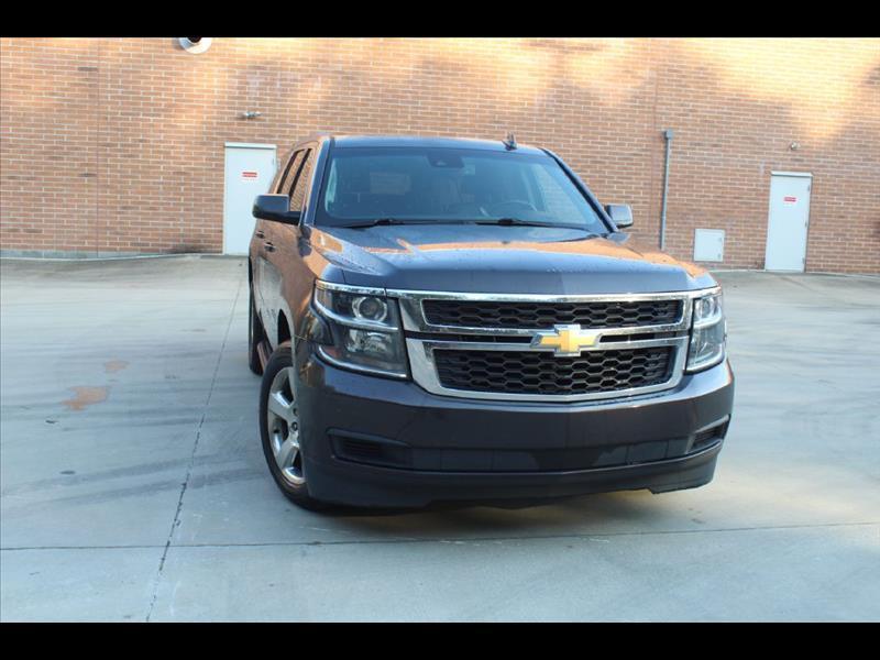 Chevrolet Suburban  2017