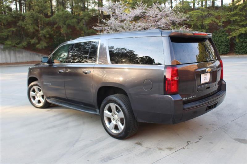 Chevrolet Suburban  2017