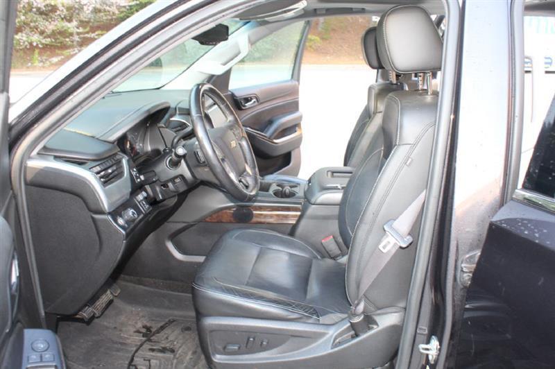 Chevrolet Suburban  2017