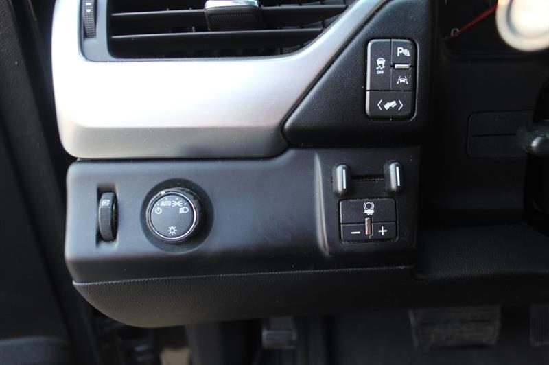 Chevrolet Suburban  2017