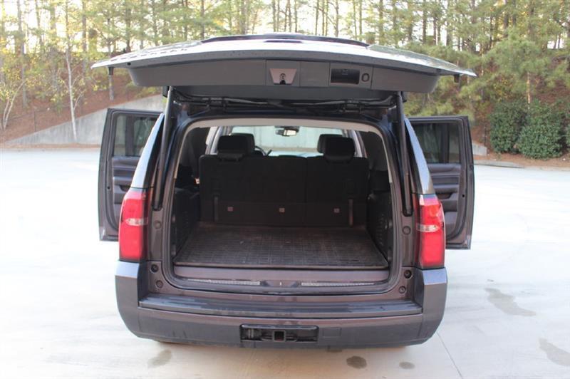 Chevrolet Suburban  2017