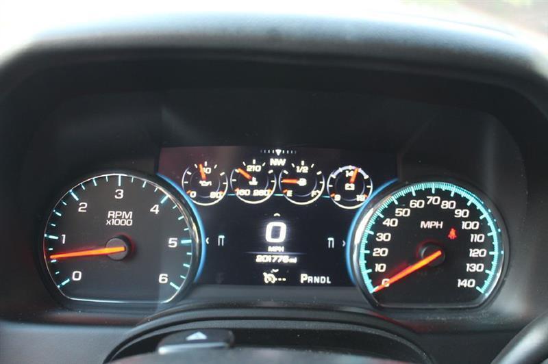 Chevrolet Suburban  2017