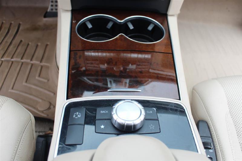 Mercedes-Benz E-Class  2015