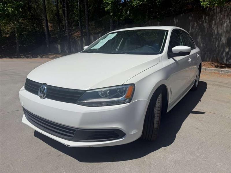 Volkswagen Jetta  2011