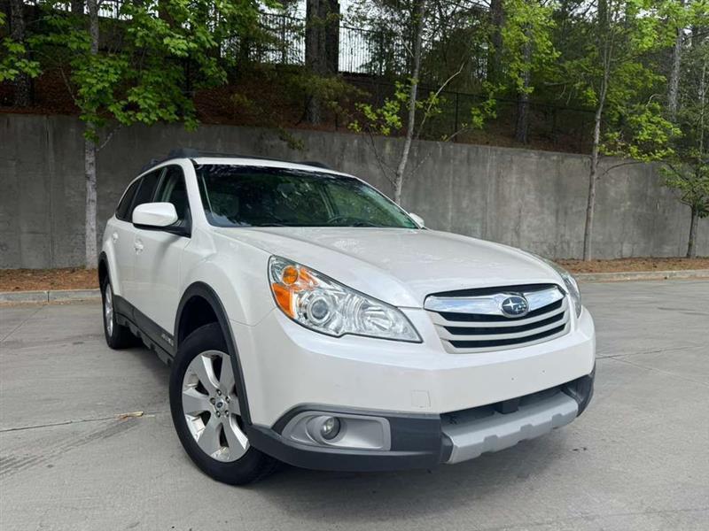 Subaru Outback  2011