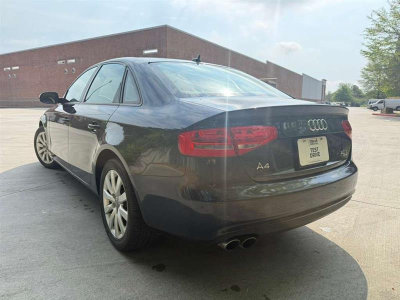 Audi A4  2014
