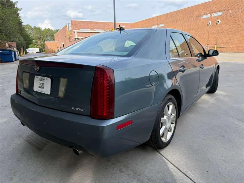 Cadillac STS  2006