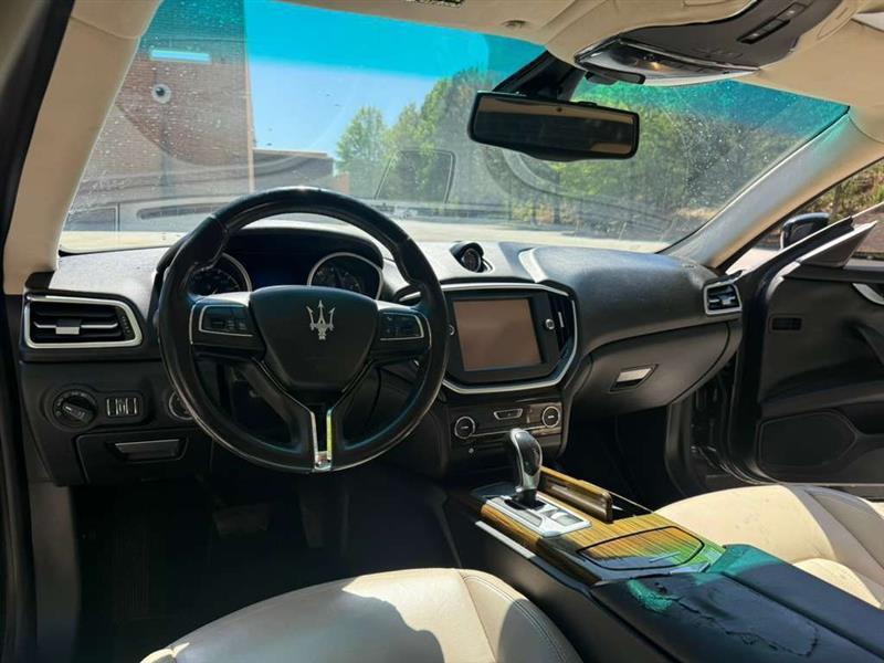 Maserati Ghibli  2014