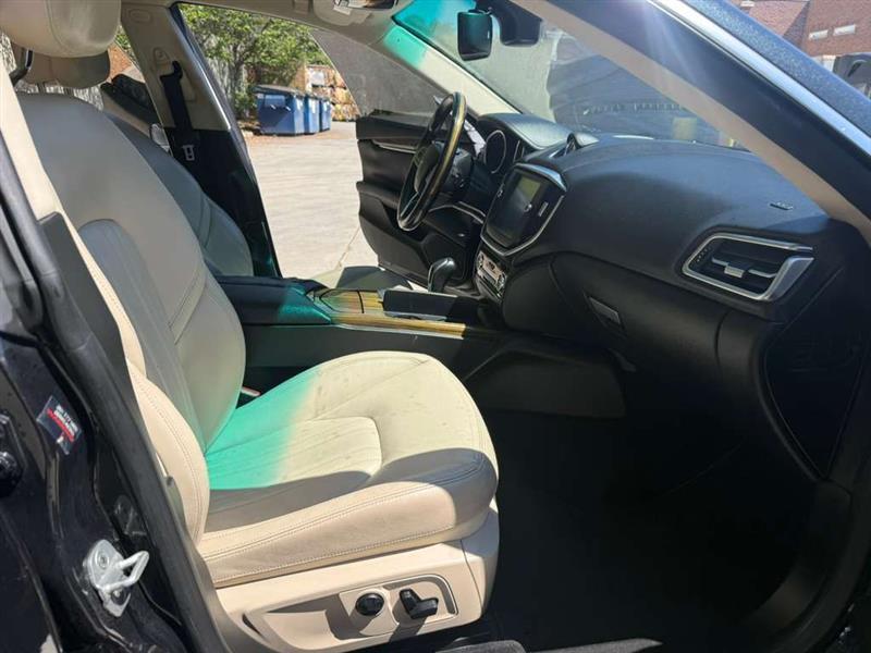 Maserati Ghibli  2014