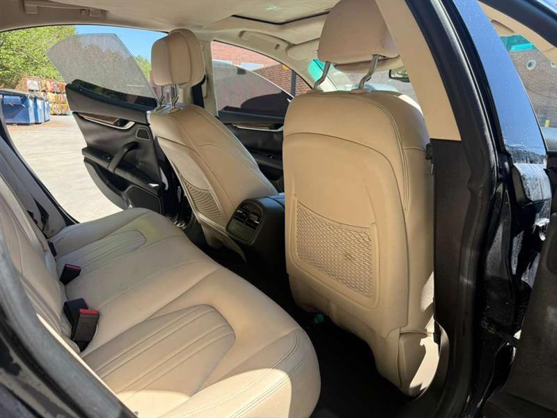 Maserati Ghibli  2014