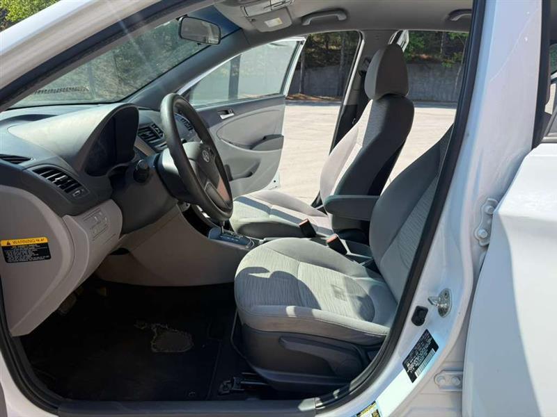 Hyundai Accent  2016