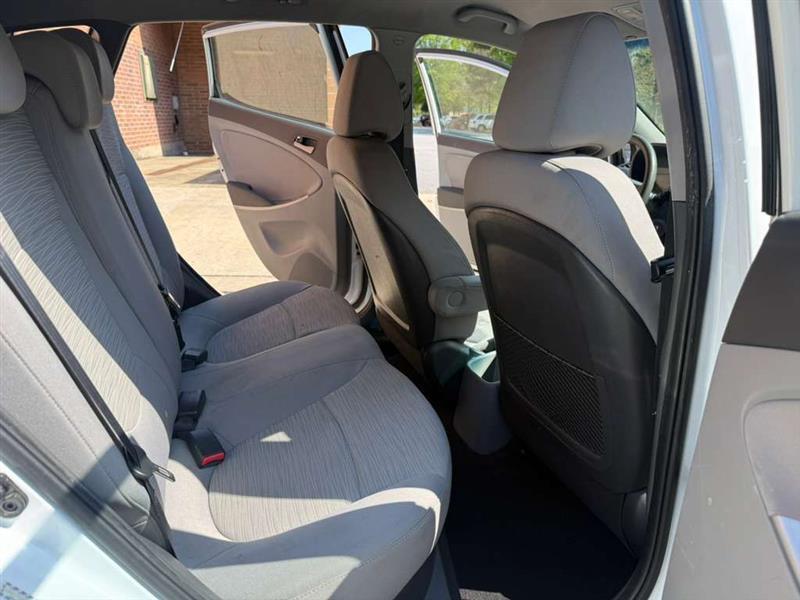 Hyundai Accent  2016