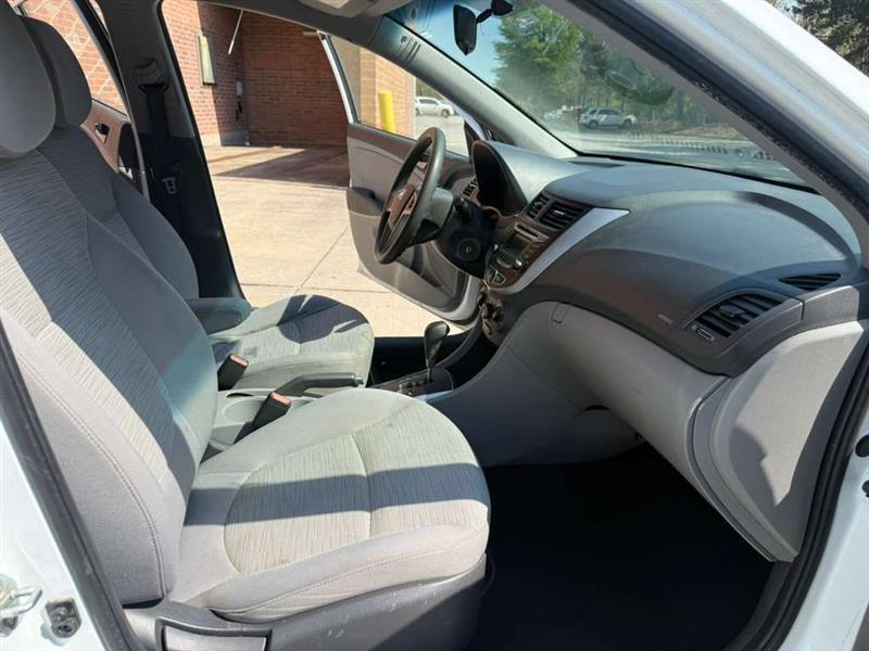 Hyundai Accent  2016