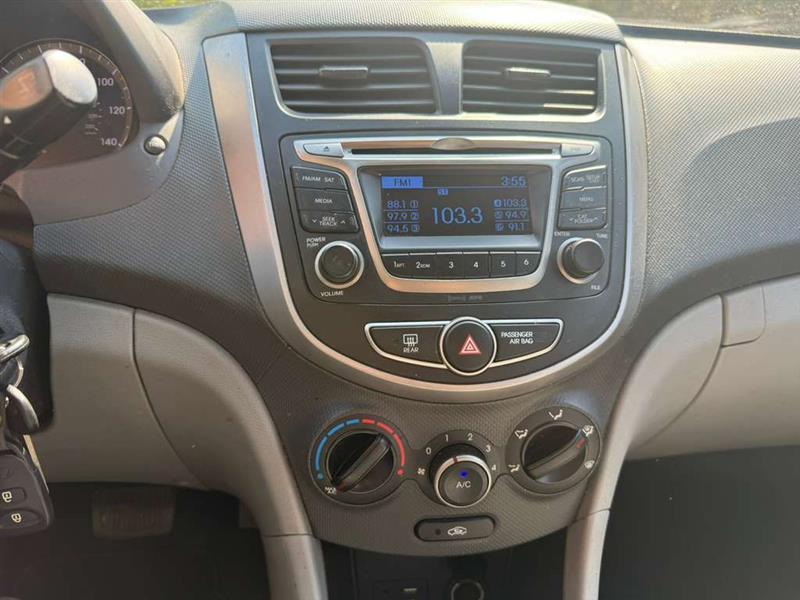 Hyundai Accent  2016