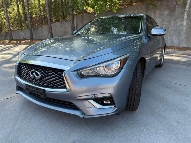 Infiniti Q50  2019
