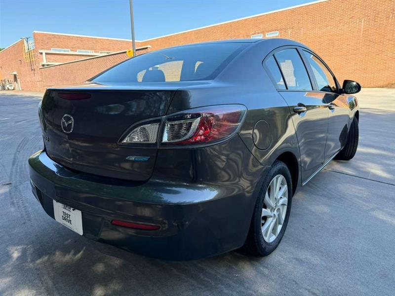 Mazda MAZDA3  2012