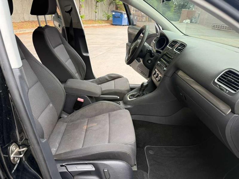 Volkswagen Golf  2012