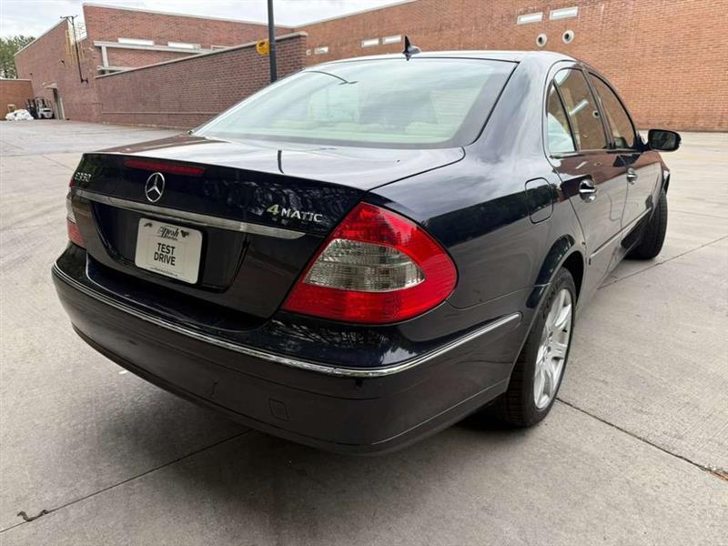 Mercedes-Benz E-Class  2007