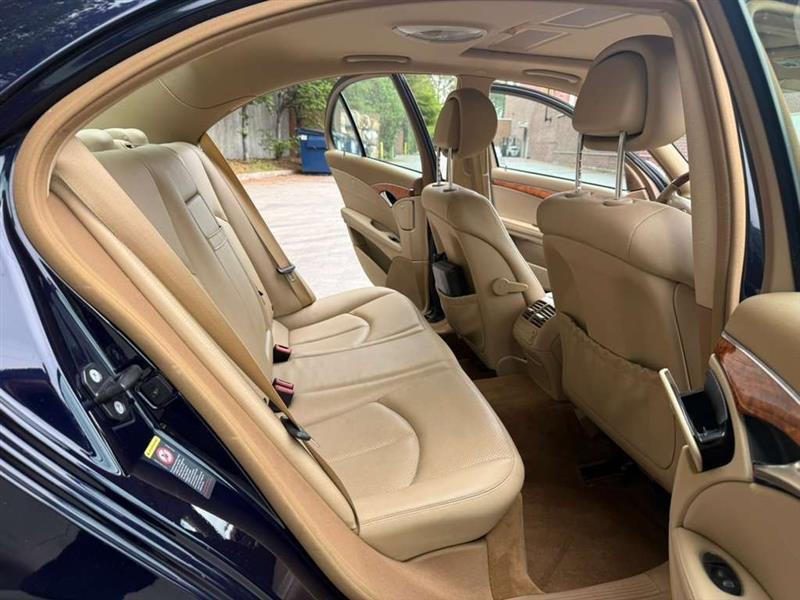 Mercedes-Benz E-Class  2007