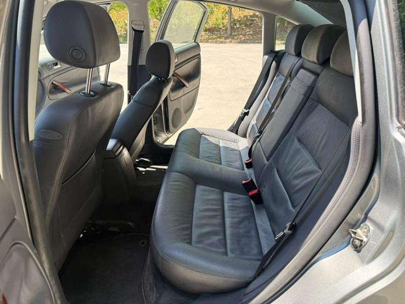 Volkswagen Passat  2005