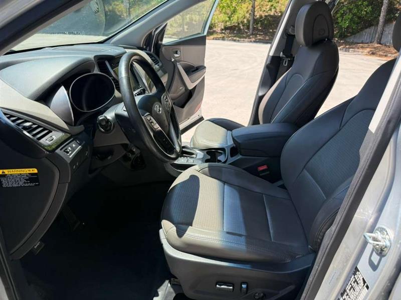 Hyundai Santa Fe  2015