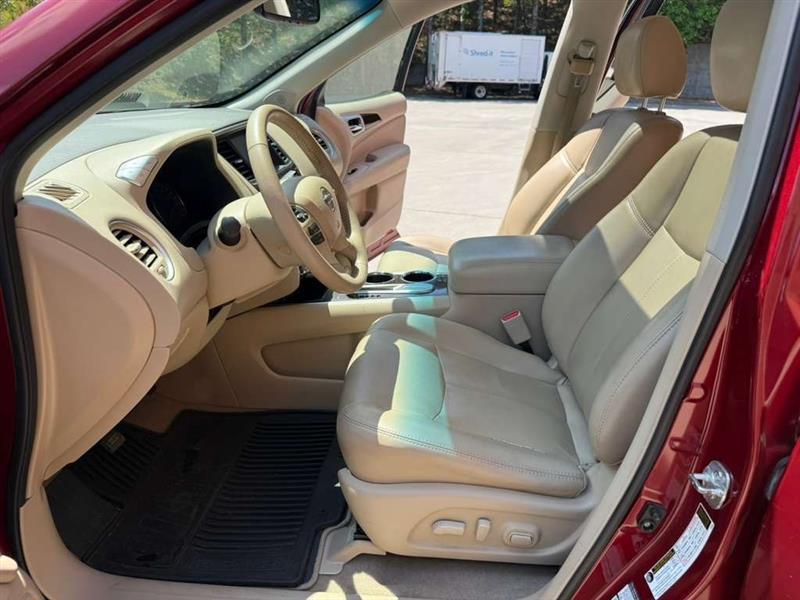 Nissan Pathfinder  2014