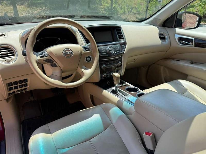 Nissan Pathfinder  2014