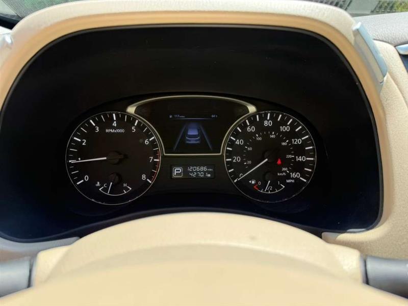 Nissan Pathfinder  2014
