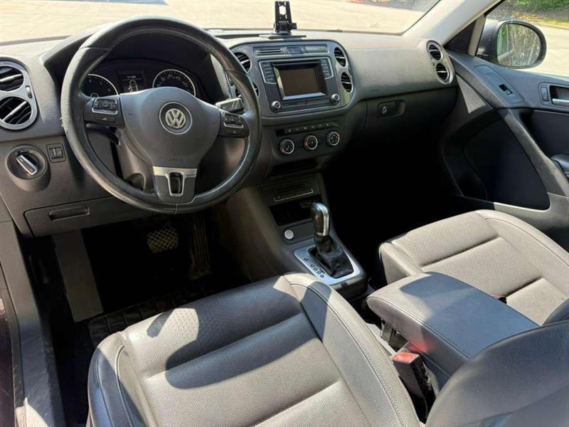 Volkswagen Tiguan  2016