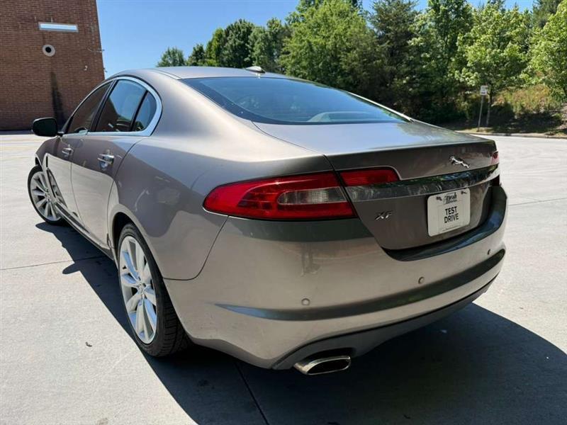 Jaguar XF-Series  2011