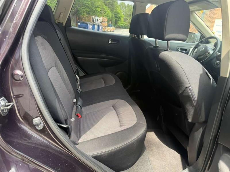 Nissan Rogue  2011