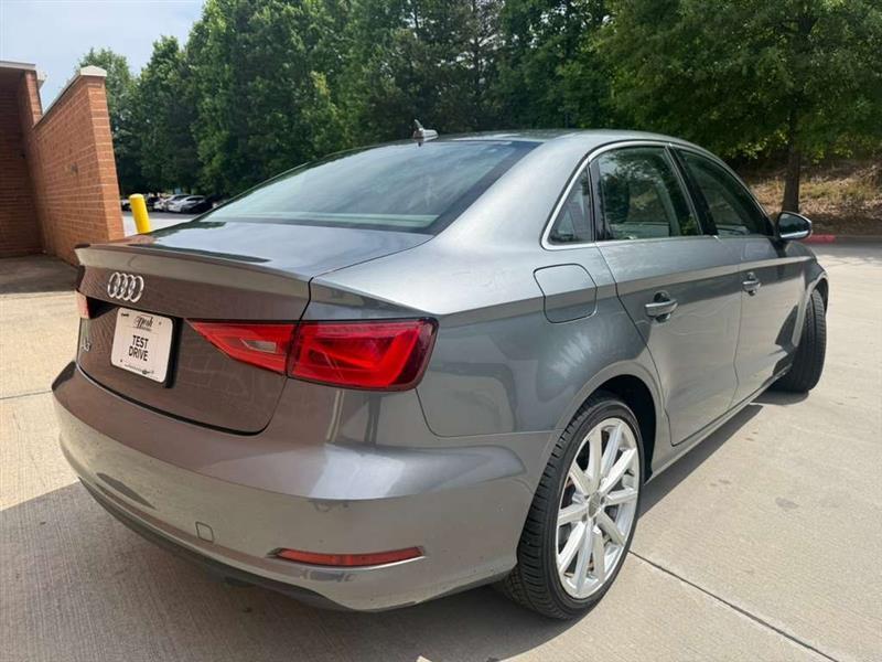 Audi A3  2015