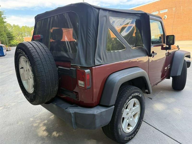 Jeep Wrangler  2010