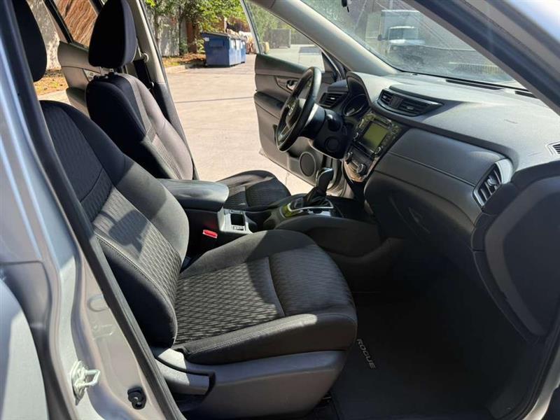 Nissan Rogue  2018