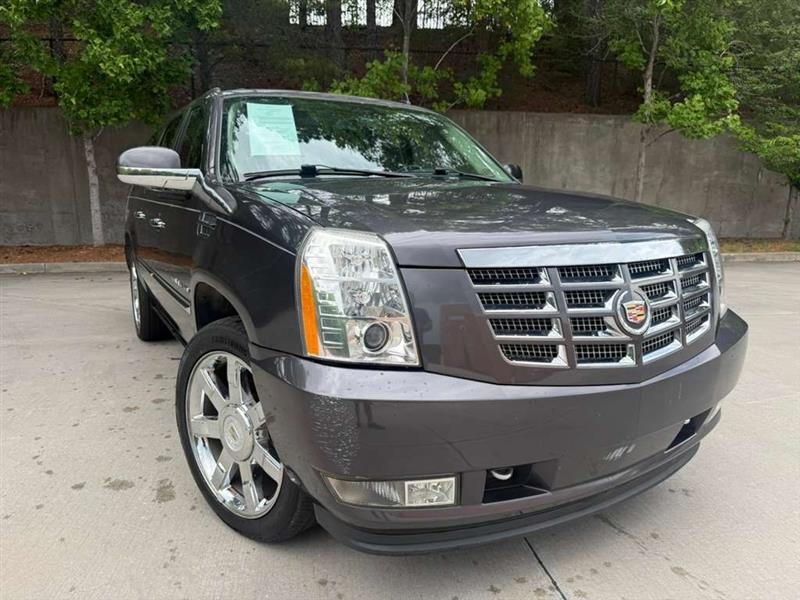 Cadillac Escalade  2011