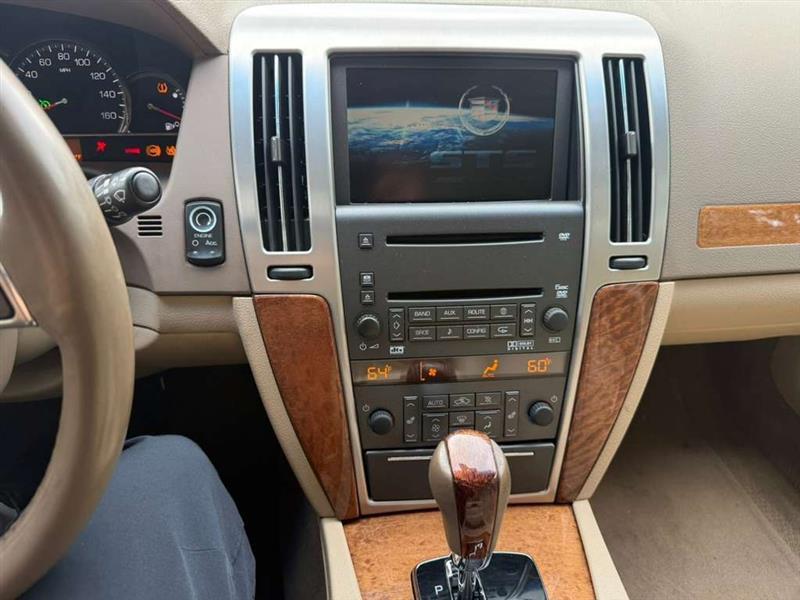 Cadillac STS  2009