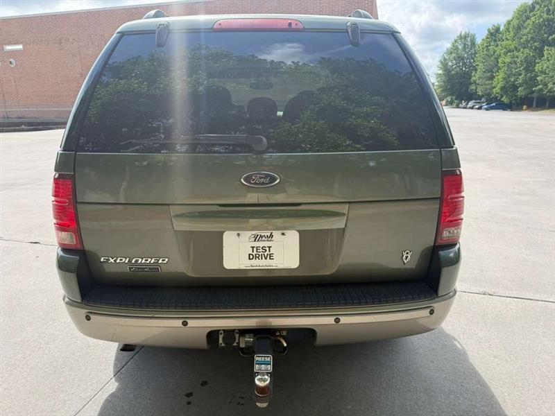 Ford Explorer  2004