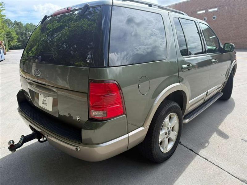 Ford Explorer  2004