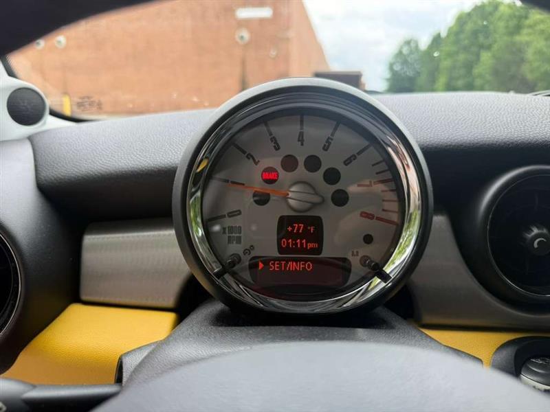 MINI Cooper  2008