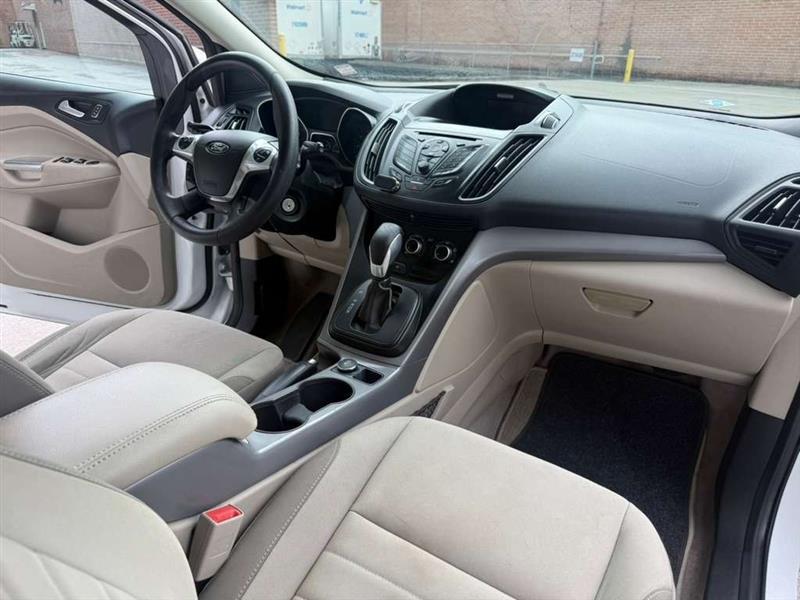Ford Escape  2015
