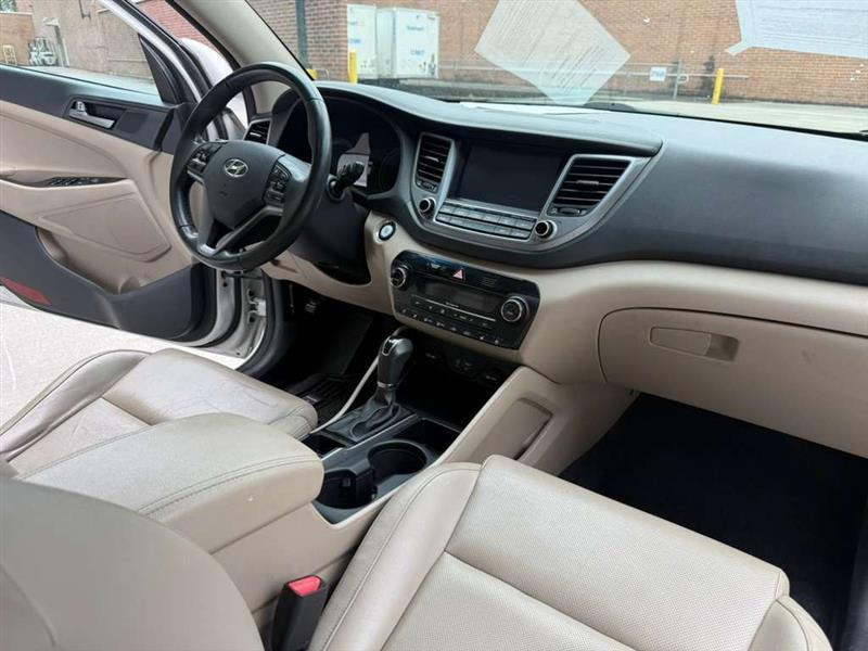 Hyundai Tucson  2016