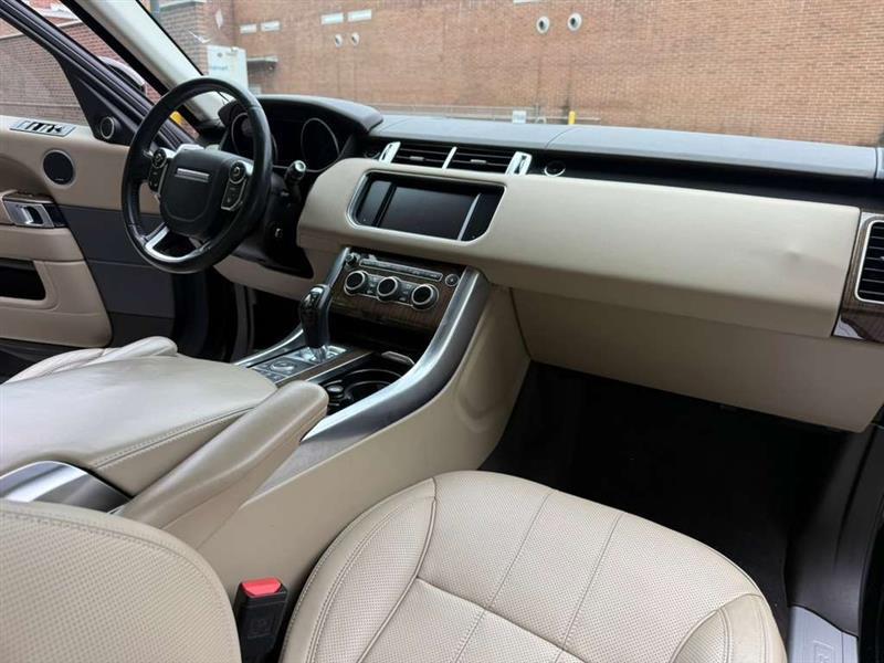 Land Rover Range Rover Sport  2015