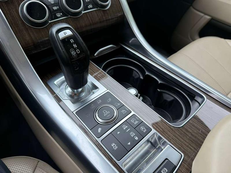 Land Rover Range Rover Sport  2015