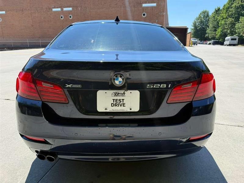 BMW 5-Series  2014