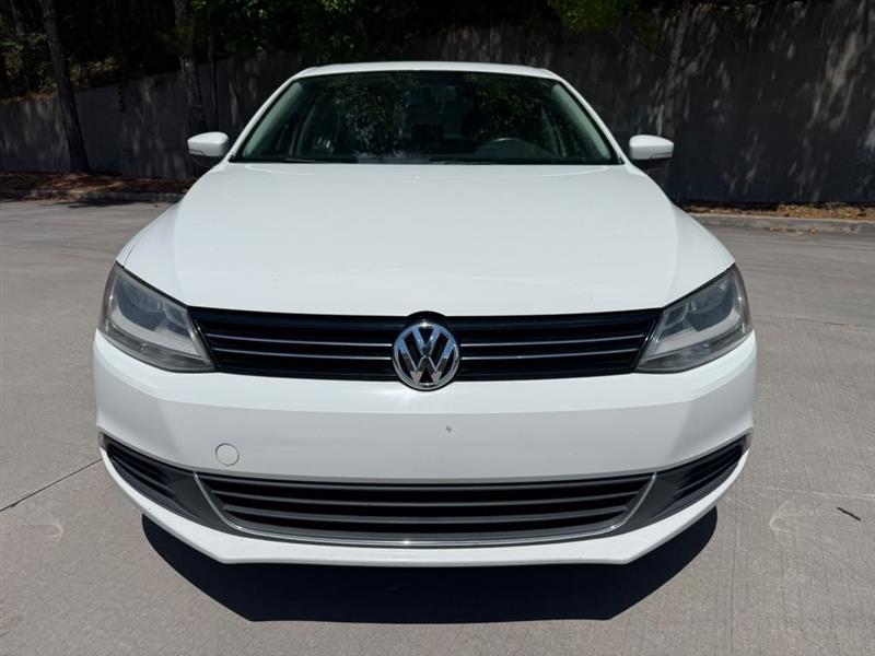 Volkswagen Jetta  2014